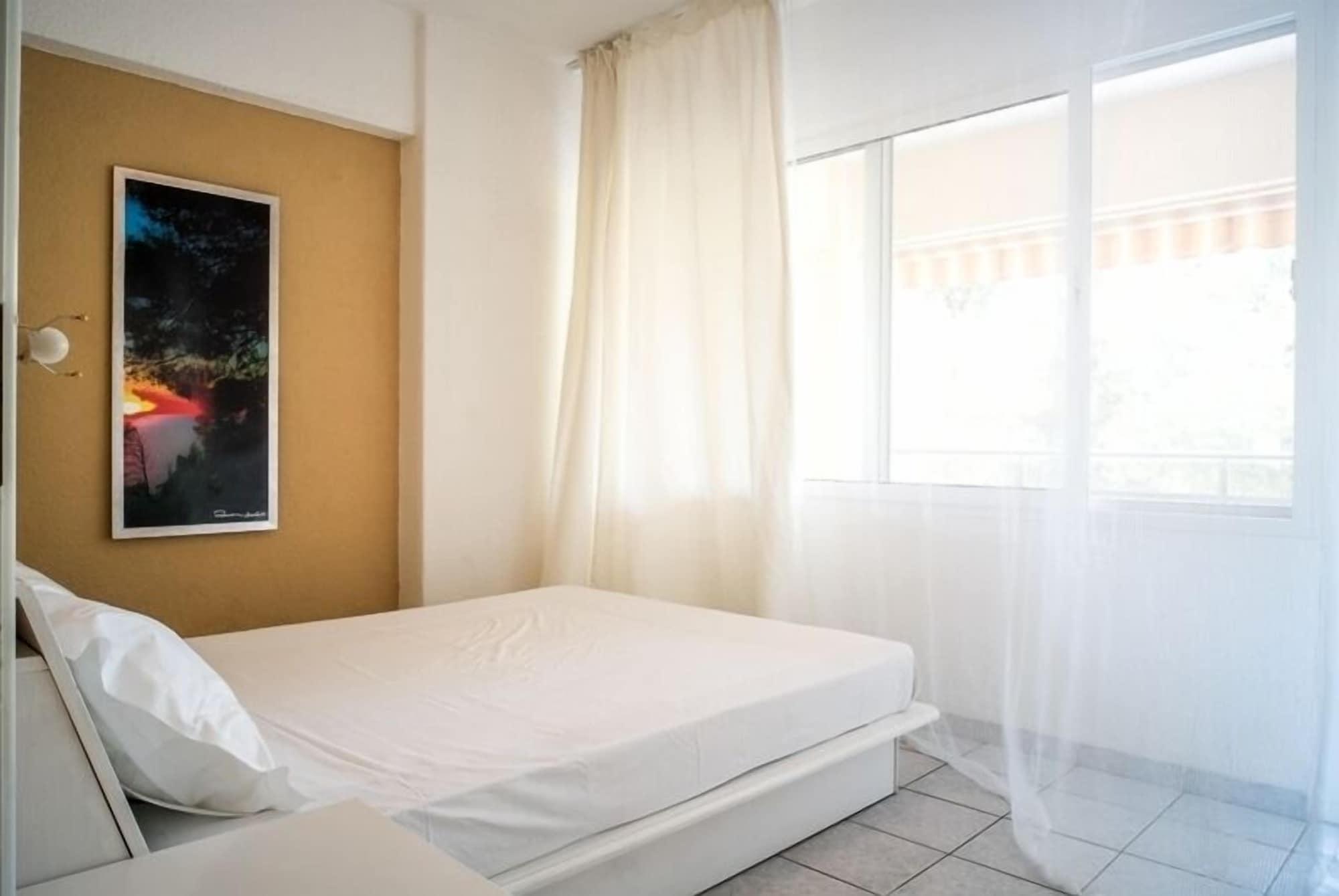 Dryades Hotel Siviri Exteriér fotografie