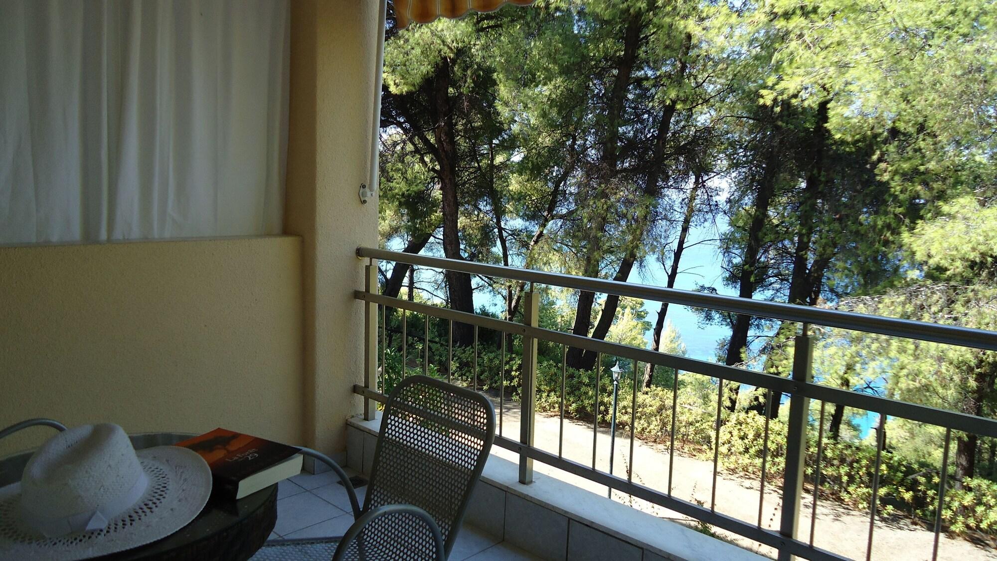 Dryades Hotel Siviri Exteriér fotografie