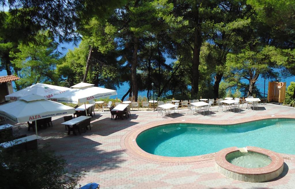Dryades Hotel Siviri Exteriér fotografie