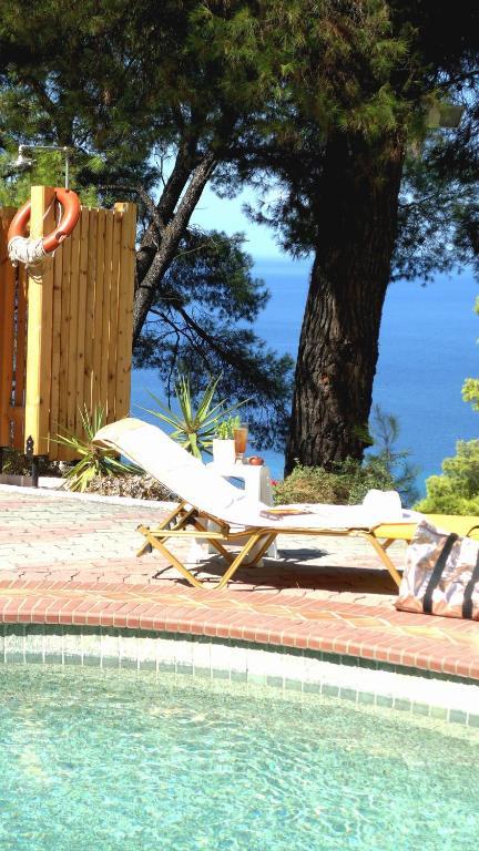 Dryades Hotel Siviri Exteriér fotografie