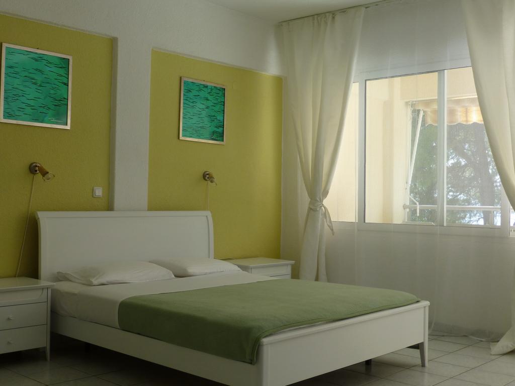 Dryades Hotel Siviri Exteriér fotografie