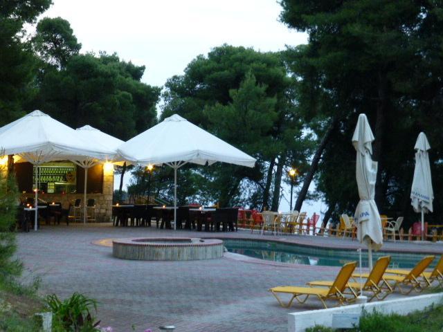 Dryades Hotel Siviri Exteriér fotografie