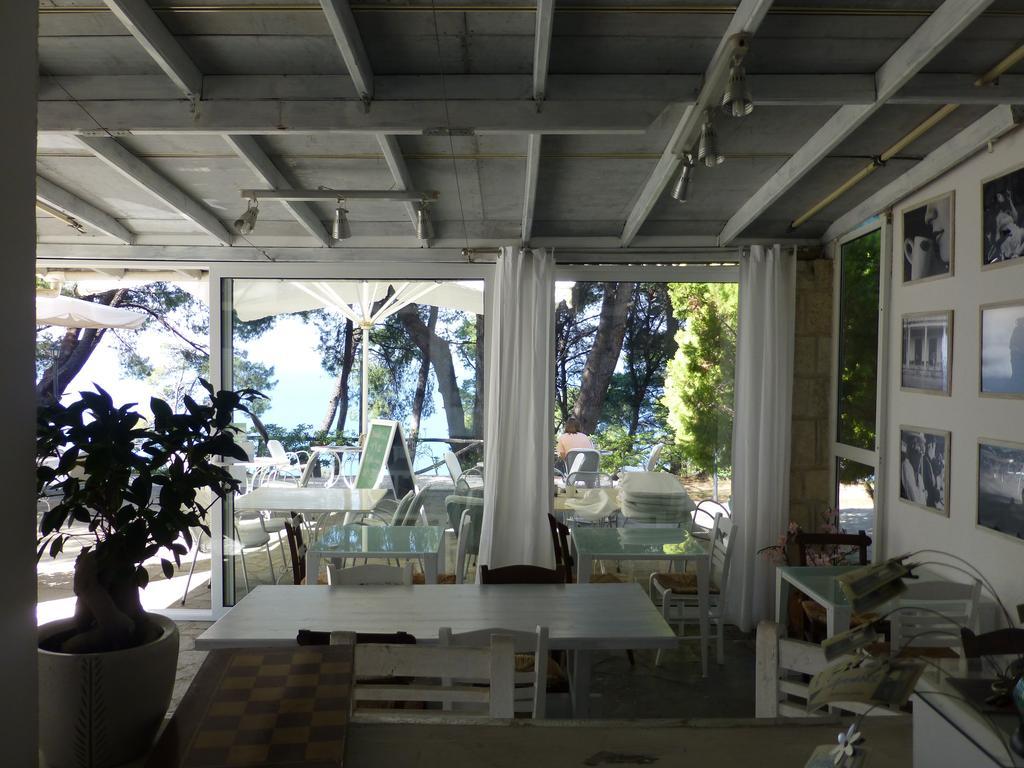 Dryades Hotel Siviri Exteriér fotografie